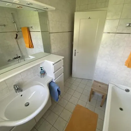 Lägenhet Sonnige Matte By Interhome *