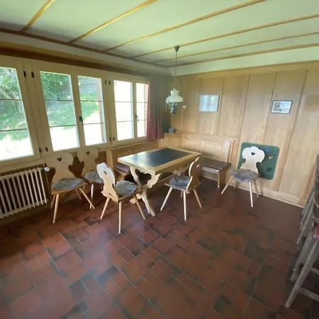 Lägenhet Sonnige Matte By Interhome